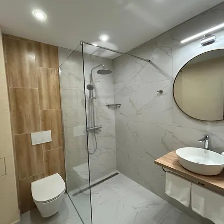 Family Bile Hotel Beli Osŭm