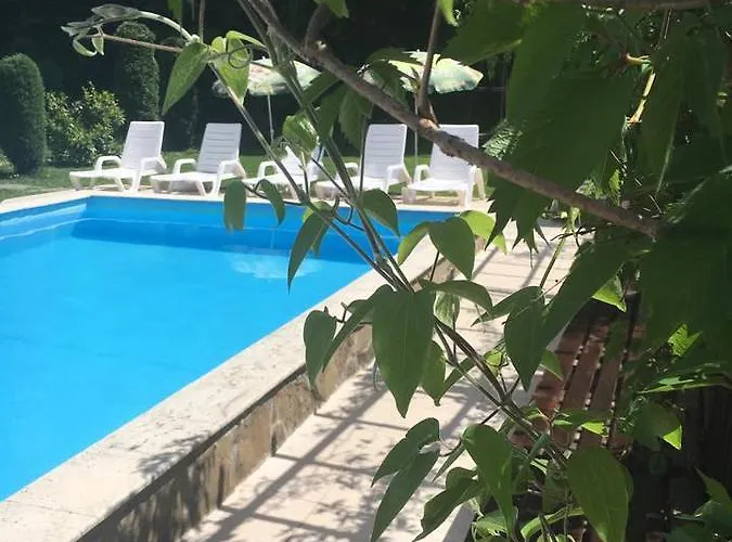 碧蕾家庭旅馆 Beli Osŭm